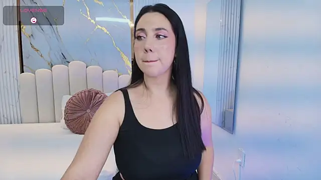 dahianthompson online show from 01/21/25, 04:21