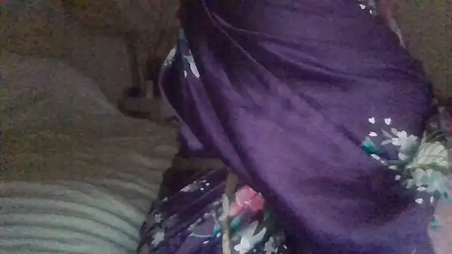 Snapshot of CaylenGee chatting on 12/15/25, 11:53 CaylenGee online show from 12/15/25, 11:53