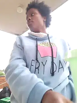 Snapshot of PerfectionBerrie chatting on 01/12/25, 04:29 PerfectionBerrie online show from 01/12/25, 04:29