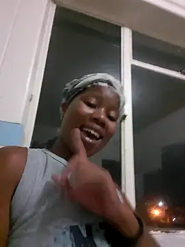 Snapshot of PerfectionBerrie chatting on 02/10/25, 01:35 PerfectionBerrie online show from 02/10/25, 01:35