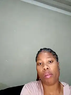 Snapshot of PerfectionBerrie chatting on 09/29/25, 04:50 PerfectionBerrie online show from 09/29/25, 04:50