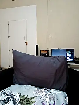 Snapshot of PerfectionBerrie chatting on 10/01/25, 05:13 PerfectionBerrie online show from 10/01/25, 05:13