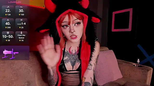 Elettra Rou online show from 10/23/25, 11:03