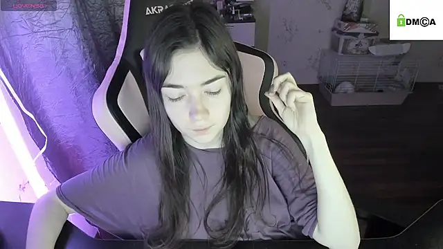 Snapshot of Crazy_forest_fairy chatting on 12/03/24, 05:31 Crazy forest fairy online show from 12/03/24, 05:31