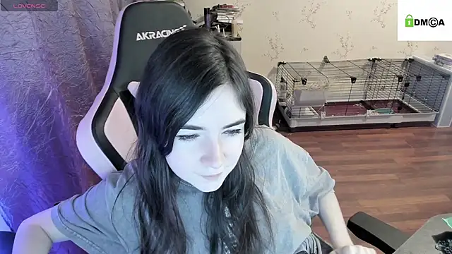 Snapshot of Crazy_forest_fairy chatting on 12/19/24, 11:14 Crazy forest fairy online show from 12/19/24, 11:14