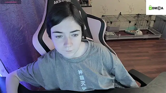 Snapshot of Crazy_forest_fairy chatting on 12/28/24, 07:11 Crazy forest fairy online show from 12/28/24, 07:11