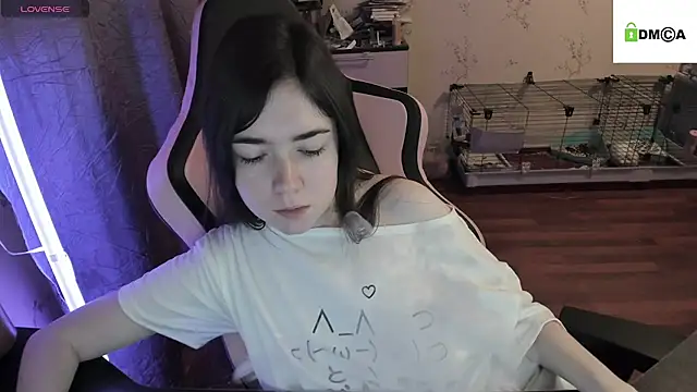 Snapshot of Crazy_forest_fairy chatting on 01/21/25, 03:15 Crazy forest fairy online show from 01/21/25, 03:15