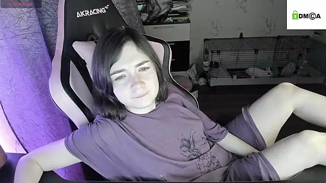 Snapshot of Crazy_forest_fairy chatting on 02/25/25, 11:44 Crazy forest fairy online show from 02/25/25, 11:44