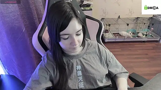 Snapshot of Crazy_forest_fairy chatting on 02/26/25, 02:48 Crazy forest fairy online show from 02/26/25, 02:48