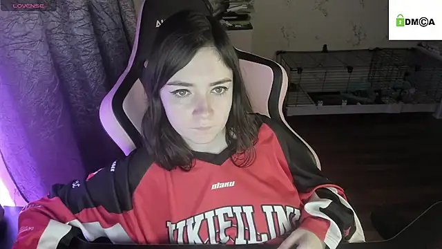 Snapshot of Crazy_forest_fairy chatting on 02/28/25, 12:43 Crazy forest fairy online show from 02/28/25, 12:43