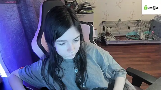 Snapshot of Crazy_forest_fairy chatting on 02/28/25, 11:45 Crazy forest fairy online show from 02/28/25, 11:45