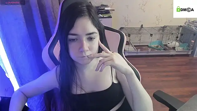 Snapshot of Crazy_forest_fairy chatting on 03/05/25, 11:16 Crazy forest fairy online show from 03/05/25, 11:16