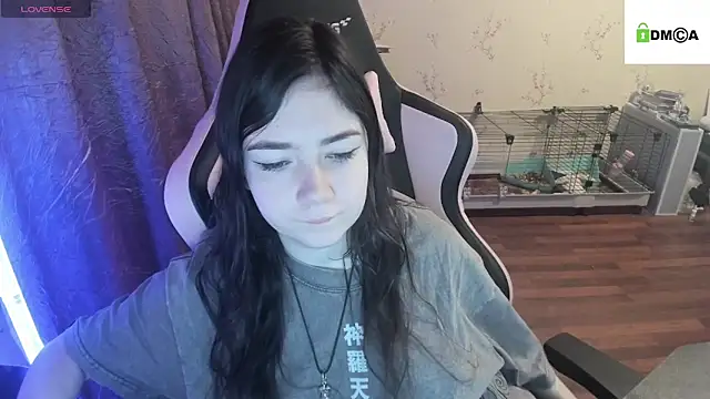 Snapshot of Crazy_forest_fairy chatting on 03/09/25, 01:14 Crazy forest fairy online show from 03/09/25, 01:14