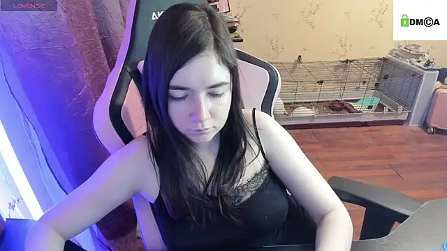 Snapshot of Crazy_forest_fairy chatting on 09/08/25, 08:41 Crazy forest fairy online show from 09/08/25, 08:41