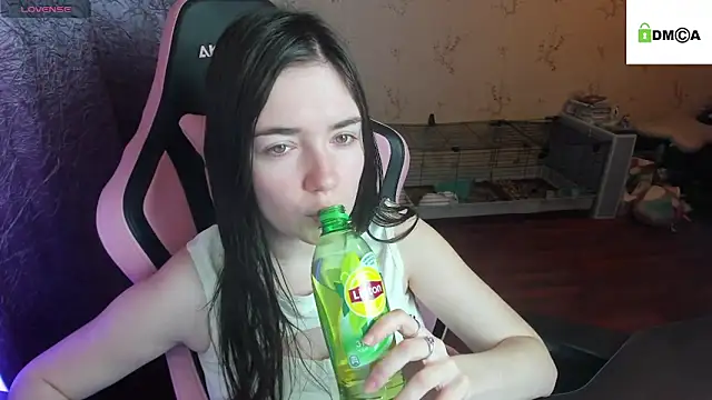 Crazy forest fairy online show from 12/16/25, 06:40