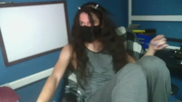 Flappywig online show from 02/16/25, 05:59