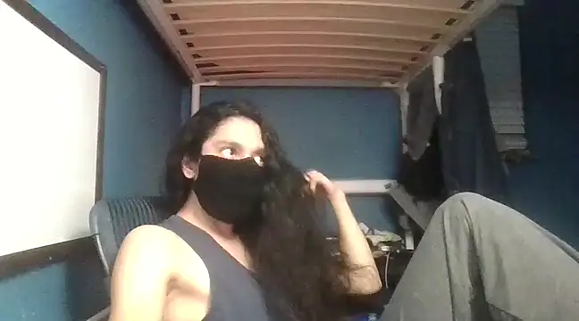 Flappywig online show from 02/26/25, 06:37