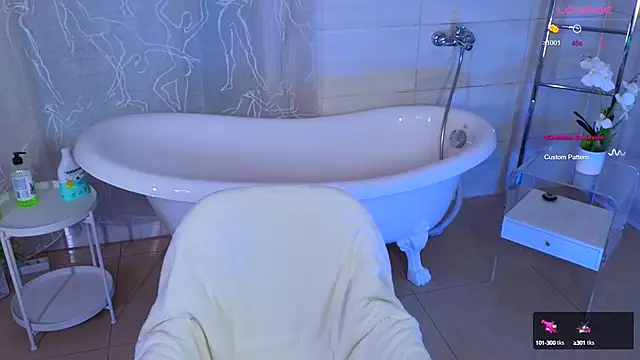 Hayle Hill online show from 02/09/25, 03:43