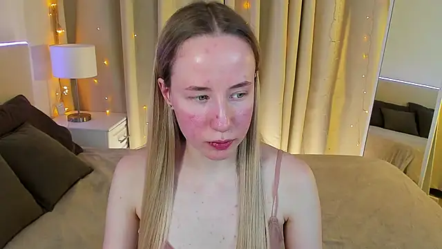 Snapshot of Cassie_Kelman chatting on 01/15/25, 08:48 Cassie Kelman online show from 01/15/25, 08:48