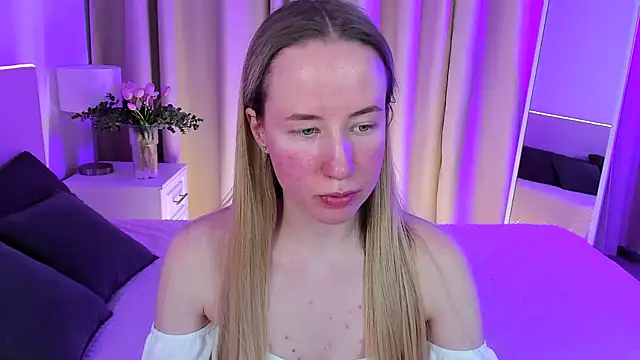 Snapshot of Cassie_Kelman chatting on 02/01/25, 08:47 Cassie Kelman online show from 02/01/25, 08:47