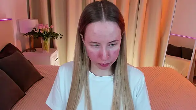 Snapshot of Cassie_Kelman chatting on 02/05/25, 08:46 Cassie Kelman online show from 02/05/25, 08:46