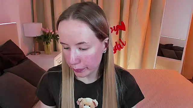 Snapshot of Cassie_Kelman chatting on 02/16/25, 08:55 Cassie Kelman online show from 02/16/25, 08:55