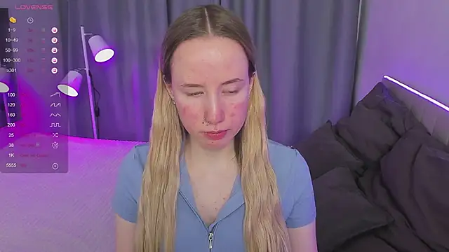 Snapshot of Cassie_Kelman chatting on 02/27/25, 03:04 Cassie Kelman online show from 02/27/25, 03:04