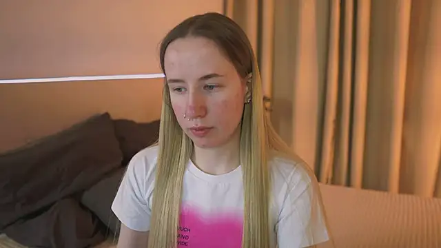 Snapshot of Cassie_Kelman chatting on 03/12/25, 09:13 Cassie Kelman online show from 03/12/25, 09:13