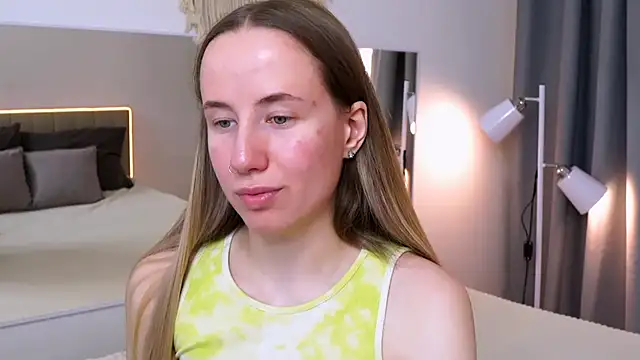 Snapshot of Cassie_Kelman chatting on 10/04/25, 09:02 Cassie Kelman online show from 10/04/25, 09:02