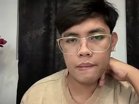 hoenika online show from 01/18/26, 11:19