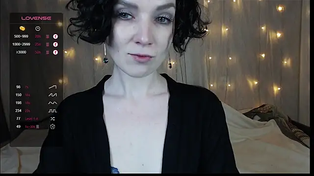 TinaWince online show from 01/09/25, 05:23