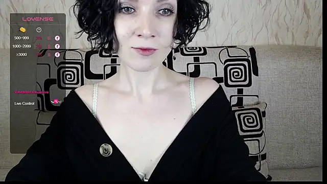 TinaWince online show from 02/02/25, 05:53