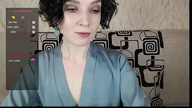 TinaWince online show from 03/22/25, 06:11