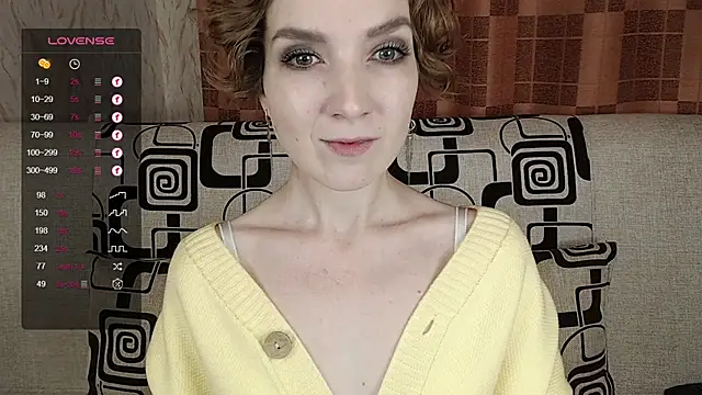 TinaWince online show from 11/10/25, 04:55