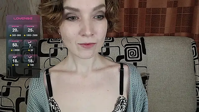 TinaWince online show from 02/05/26, 04:50