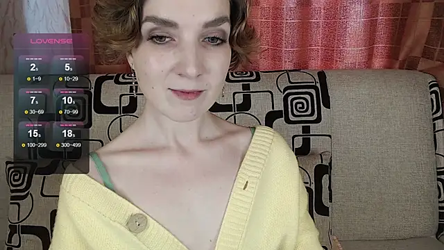 TinaWince online show from 04/11/26, 07:45