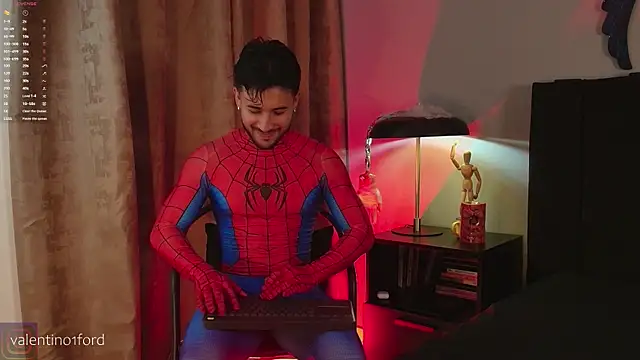 Snapshot of Valentinoford chatting on 10/31/25, 10:00 Valentinoford online show from 10/31/25, 10:00