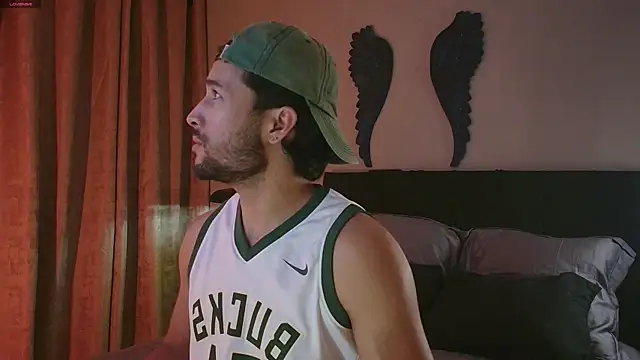 Valentinoford online show from 02/06/26, 02:27