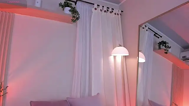 mara brooks online show from 03/11/26, 08:48