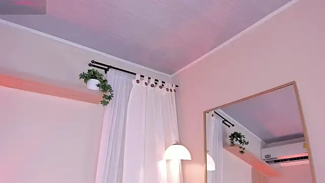 mara brooks online show from 03/26/26, 06:02