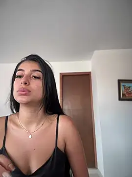 Snapshot of Naughty_arabs chatting on 12/20/24, 09:06 Naughty arabs online show from 12/20/24, 09:06