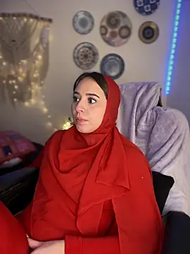 Snapshot of Naughty_arabs chatting on 02/01/25, 12:51 Naughty arabs online show from 02/01/25, 12:51