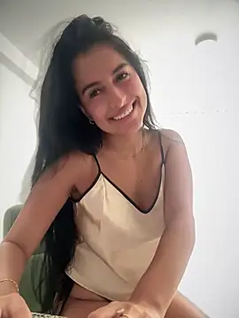 Snapshot of Naughty_arabs chatting on 09/13/25, 08:08 Naughty arabs online show from 09/13/25, 08:08