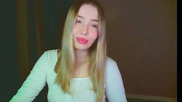 mia raspberrie online show from 01/21/25, 08:00