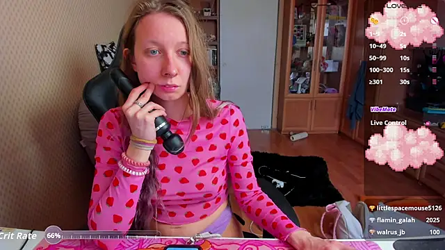 cutieMila online show from 04/04/26, 10:02