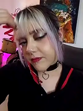 Snapshot of Charlotte_Myers chatting on 11/17/25, 08:47 Charlotte Myers online show from 11/17/25, 08:47