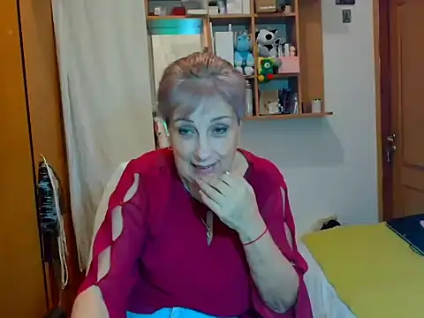 Snapshot of Victoria5643 chatting on 02/26/25, 06:54 Victoria5643 online show from 02/26/25, 06:54