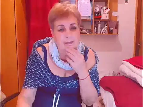 Snapshot of Victoria5643 chatting on 12/02/25, 06:36 Victoria5643 online show from 12/02/25, 06:36