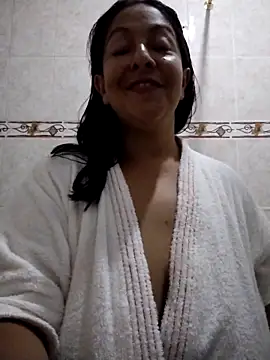 Snapshot of Catalina_JH chatting on 02/26/25, 08:15 Catalina JH online show from 02/26/25, 08:15