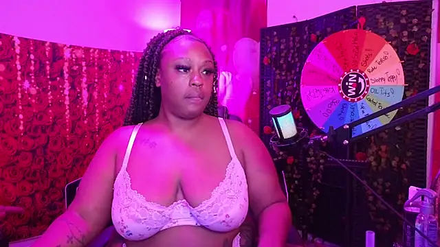 cheriserozequeen online show from 05/04/26, 06:15